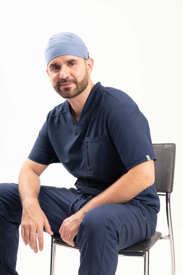 Dr. Alejandro Orozco, cirujano plástico